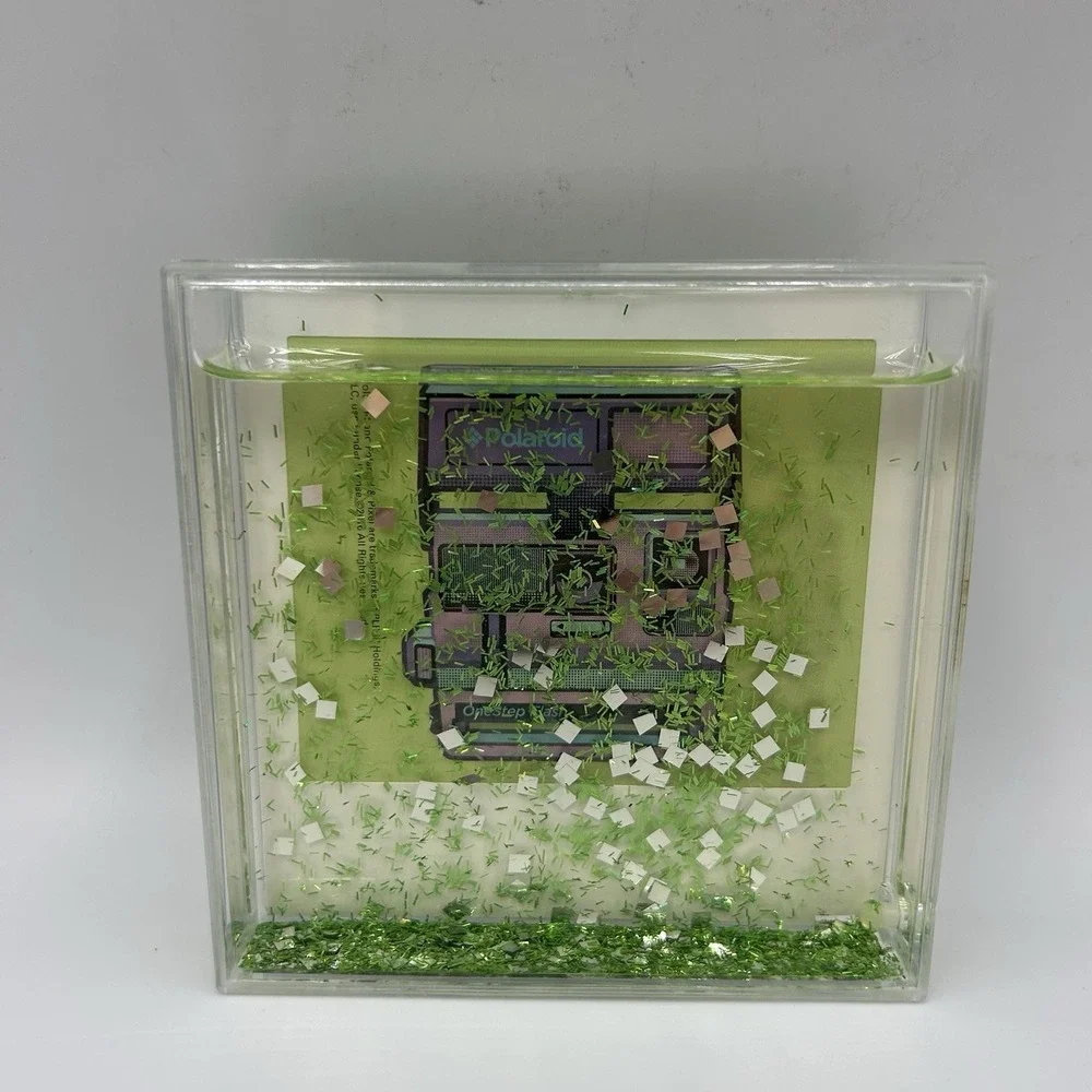 Polaroid Glitter Paper Weight‎ Collectible 2016